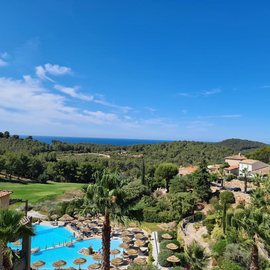 HAMEAU DES AMANDIERS - vue mer, golf et vignes Lejlighed Saint-Cyr-sur-Mer Eksteriør billede